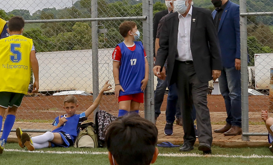 Lazer, geração de emprego e manutenção da limpeza e infraestrutura urbana. As ações fazem parte do pacote de anúncios confirmado nesta quinta-feira (07) pelo governador em exercício Darci Piana em visita à Nova Esperança do Sudoeste. - Nova esperança do Sudoeste, 07/10/2021  -  Foto: Gilson Abreu/AEN