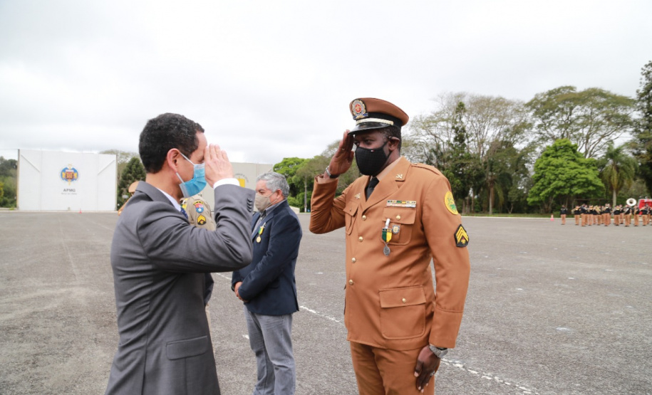 Conhecer o passado, analisar o presente e projetar o futuro é o que move o Corpo de Bombeiros do Paraná, que nesta sexta-feira (08/10) completa 109 anos de história