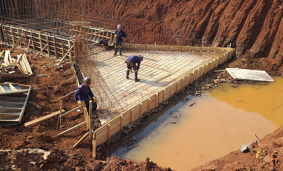 Obra de correção de greide de pontos de alagamentos da rodovia PR-650 entre Godoy Moreira e São João do Ivaí  -  Curitiba, 08/10/2021  -  Foto: DER