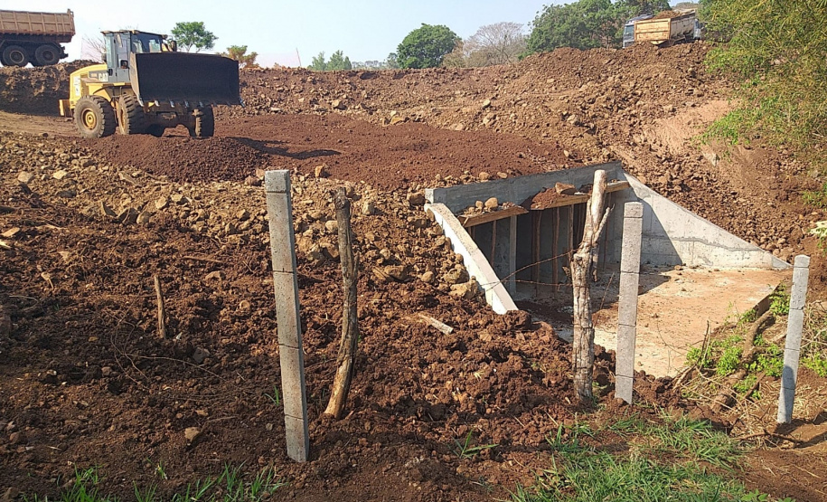 Obra de correção de greide de pontos de alagamentos da rodovia PR-650 entre Godoy Moreira e São João do Ivaí  -  Curitiba, 08/10/2021  -  Foto: DER