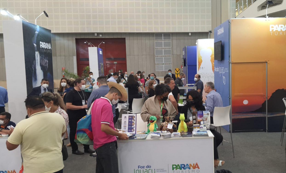 A Paraná Turismo, autarquia ligada a Secretaria Estadual do Desenvolvimento Sustentável e Turismo (Sedest), participou, nesta semana, da 48ª ABAV Expo & Collab. A feira terminou nesta sexta-feira e aconteceu no Centro de Eventos de Fortaleza (CE). Foto: Paraná Turismo