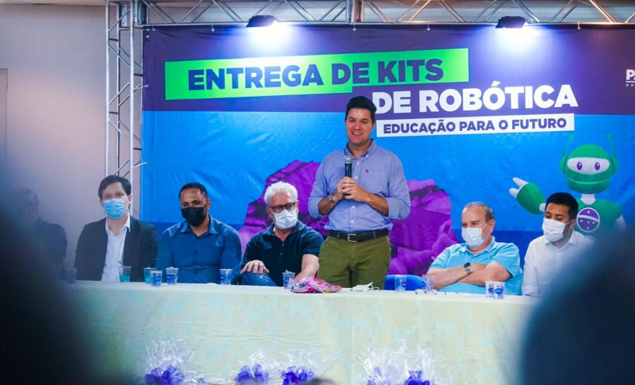 Kits de robótica são entregues para escolas de mais 42 municípios . Foto: Guilherme Flores/Casa Civil