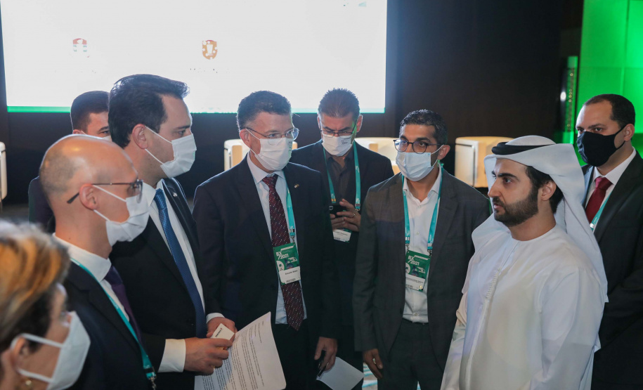 Governador e empresários paranaenses se reúnem com investidores em Dubai. Foto: Governo do Paraná