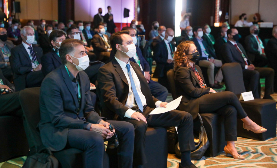 No 1° dia, Paraná Business Experience reúne empresários do agronegócio e do setor florestal. Foto: Governo do Paraná