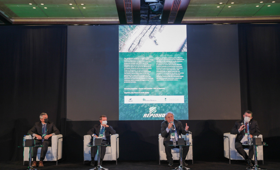 No 1° dia, Paraná Business Experience reúne empresários do agronegócio e do setor florestal. Foto: Governo do Paraná