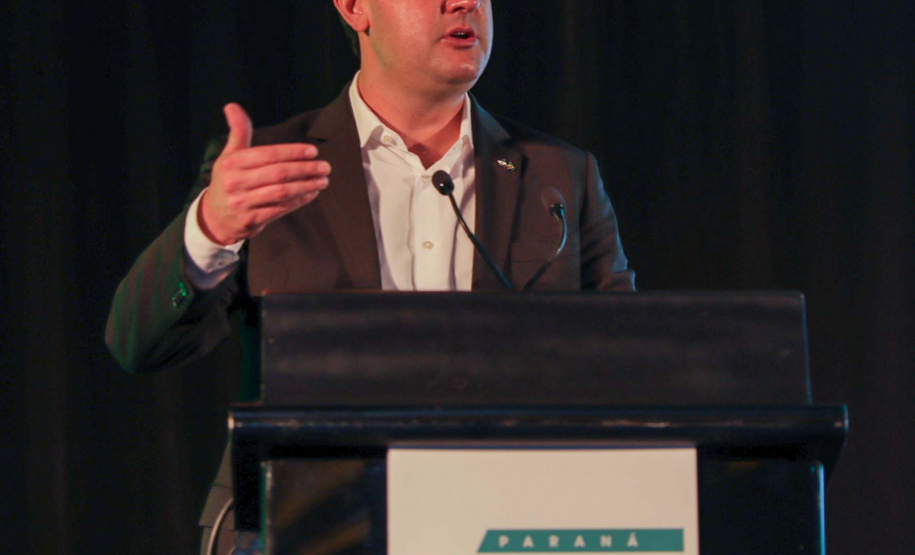 Paraná e Câmara de Comércio Árabe-Brasileira formalizam acordos para intensificar a parceria. Foto: Governo do Paraná