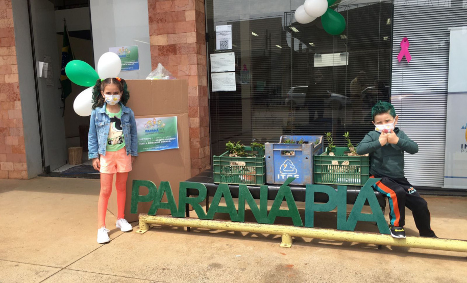 GUARAPUAVA  - O Instituto Água e Terra (IAT), vinculado à Secretaria do Desenvolvimento Sustentável e do Turismo (Sedest) aderiu à campanha estadual Paraná Piá. No balanço, divulgado nesta quarta-feira (13), o IAT relata a arrecadação de 4376 brinquedos. - Curitiba, 13/10/2021 - Foto: IAT
