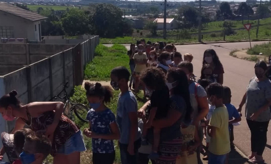 PONTA GROSSA - O Instituto Água e Terra (IAT), vinculado à Secretaria do Desenvolvimento Sustentável e do Turismo (Sedest) aderiu à campanha estadual Paraná Piá. No balanço, divulgado nesta quarta-feira (13), o IAT relata a arrecadação de 4376 brinquedos. - Curitiba, 13/10/2021 - Foto: IAT