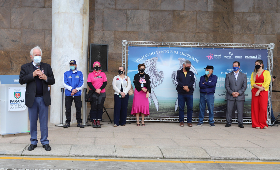 O governador em exercício Darci Piana participa nesta quinta-feira (14), da abertura da Expedição Filhas do Paraná - Rota deMototurismo no Palacio Iguaçu .14/10/2021 - Foto: Geraldo Bubniak/AEN