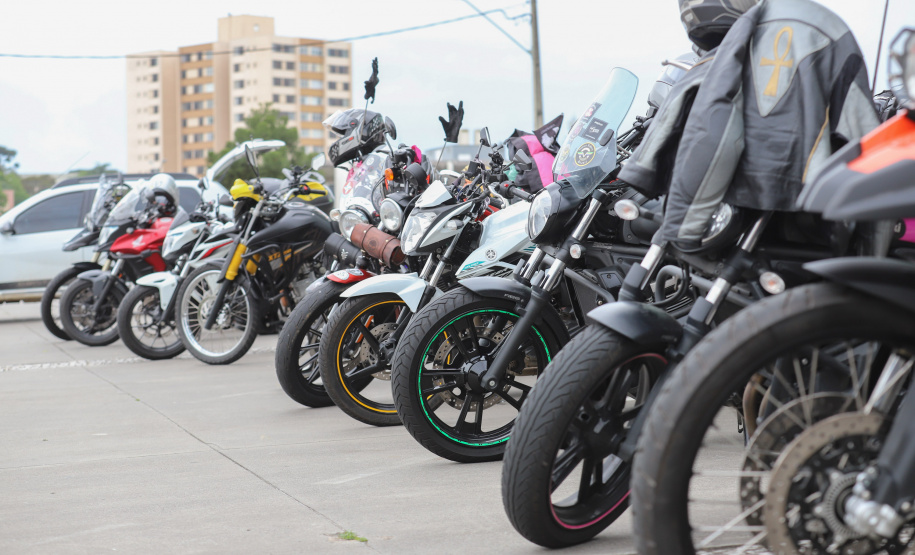 O governador em exercício Darci Piana participa nesta quinta-feira (14), da abertura da Expedição Filhas do Paraná - Rota deMototurismo no Palacio Iguaçu .14/10/2021 - Foto: Geraldo Bubniak/AEN