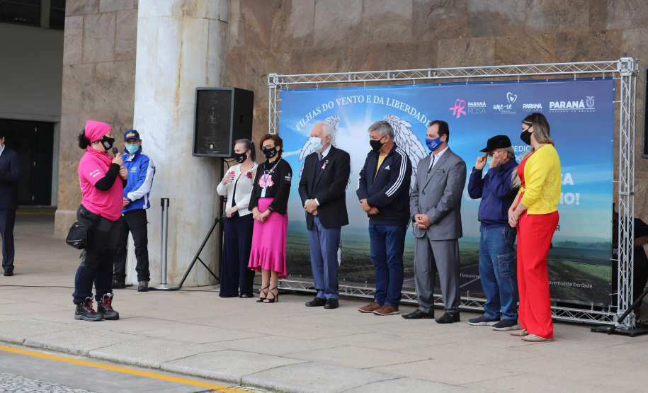 O governador em exercício Darci Piana participa nesta quinta-feira (14), da abertura da Expedição Filhas do Paraná - Rota deMototurismo no Palacio Iguaçu .14/10/2021 - Foto: Geraldo Bubniak/AEN