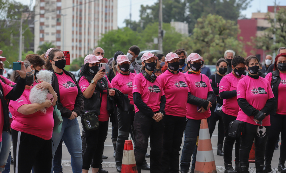 O governador em exercício Darci Piana participa nesta quinta-feira (14), da abertura da Expedição Filhas do Paraná - Rota deMototurismo no Palacio Iguaçu .14/10/2021 - Foto: Geraldo Bubniak/AEN