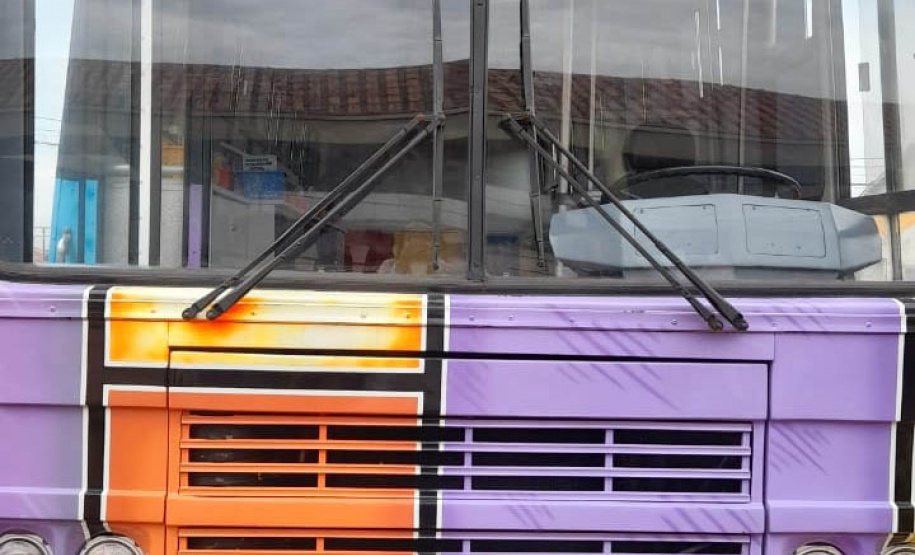 O Colégio Cívico-Militar Zilda Arns Neumann, em São José dos Pinhais, promoveu nesta quinta-feira (14) a primeira FLIZA ? Feira Literária Zilda Arns, evento inspirado na FLIP (Festa Literária Internacional de Paraty), que acontece anualmente na cidade histórica no litoral do estado do Rio de Janeiro. - Curitiba, 14/10/2021 - Foto: Anderson Pedroso