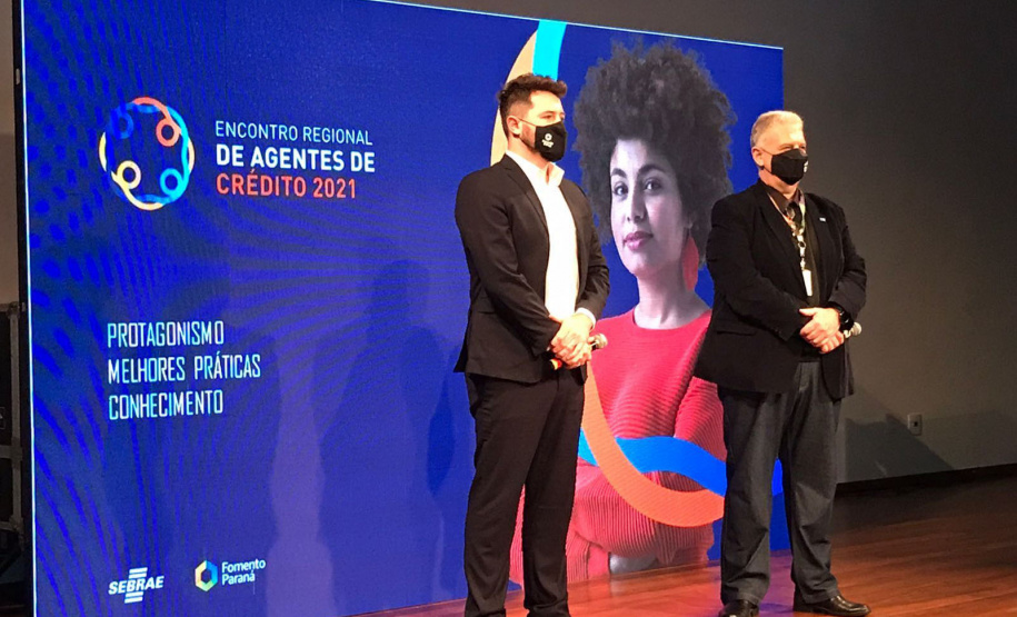 A Fomento Paraná deu início a uma rodada de seis Encontros Regionais de Agentes de Crédito ao longo do mês de outubro, em parceria com o Sebrae/PR. Os eventos são presenciais, seguindo os protocolos sanitários, e foram possibilitados a partir do avanço da vacinação da população paranaense contra a covid-19. - Curitiba, 15/10/2021 - Foto: Fomento Paraná