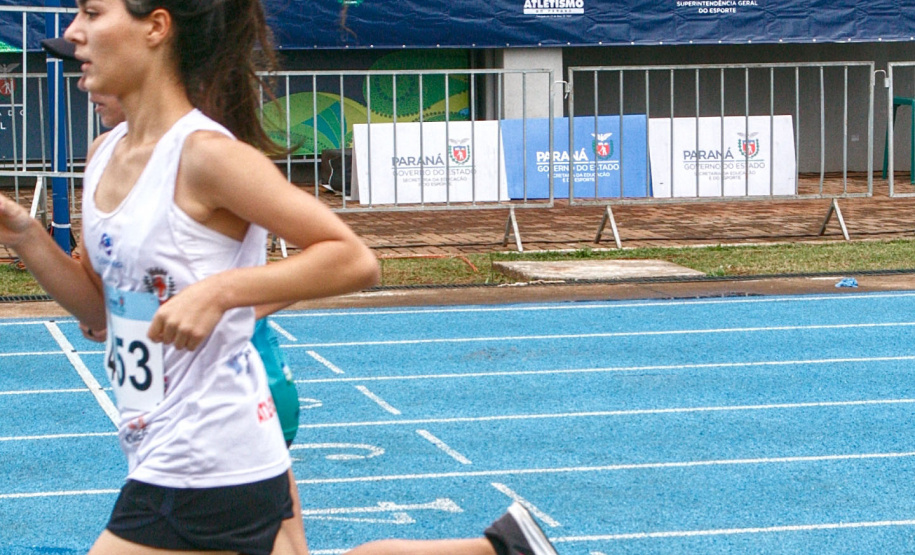 O Centro Nacional de Treinamento em Atletismo (CNTA), em Cascavel, mais uma vez foi palco de grandes disputas e importantes conquistas do atletismo paranaense. Neste último fim de semana (16 e 17), a cidade foi sede das mais variadas competições do atletismo na etapa estadual dos Jogos da Juventude do Paraná (JOJUPS) e dos Jogos Abertos do Paraná (JAPS), que contabilizaram 43 municípios participantes e mais de 500 atletas. - Curitiba, 18/10/2021 - Foto: Alexsandro Felix
