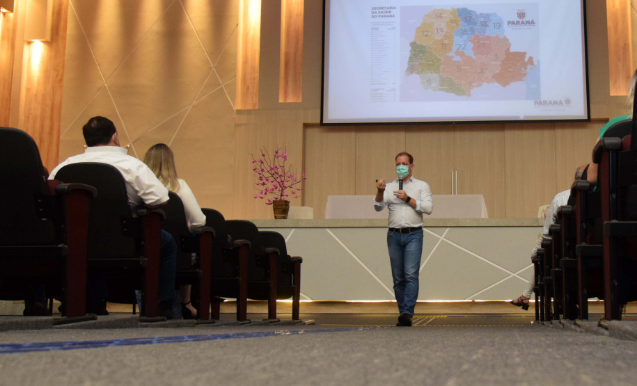 A Secretaria de Estado da Saúde (Sesa) iniciou a segunda etapa do Planejamento Regional Integrado (PRI) nesta segunda-feira (18), em encontro presencial realizado no município de Maringá, com as Regionais de Saúde da abrangência da Macrorregião Noroeste.Foto: Américo Antonio/SESA