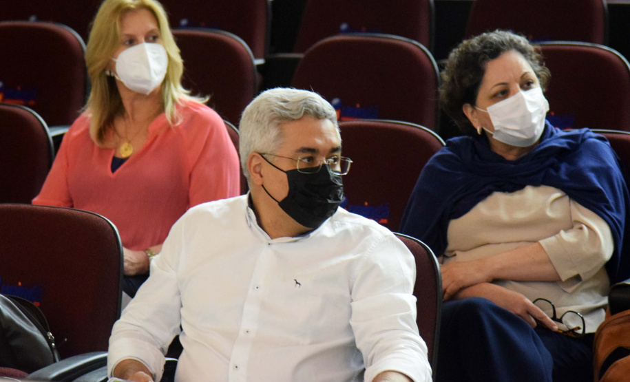 A Secretaria de Estado da Saúde (Sesa) iniciou a segunda etapa do Planejamento Regional Integrado (PRI) nesta segunda-feira (18), em encontro presencial realizado no município de Maringá, com as Regionais de Saúde da abrangência da Macrorregião Noroeste.Foto: Américo Antonio/SESA