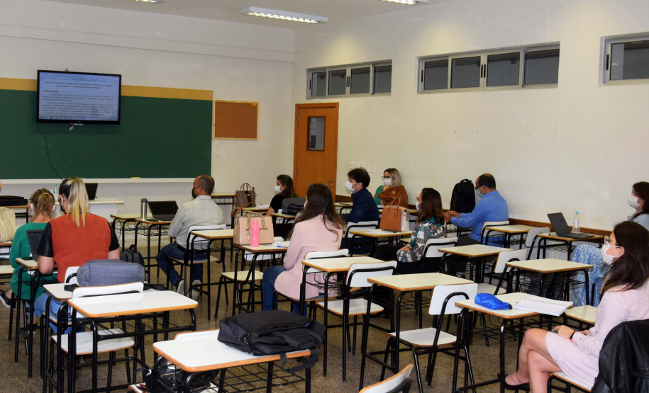 A Secretaria de Estado da Saúde (Sesa) iniciou a segunda etapa do Planejamento Regional Integrado (PRI) nesta segunda-feira (18), em encontro presencial realizado no município de Maringá, com as Regionais de Saúde da abrangência da Macrorregião Noroeste.Foto: Américo Antonio/SESA