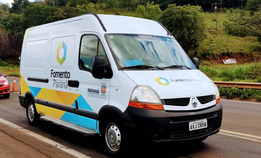 A Fomento Paraná inicia nesta terça-feira (19) a Caravana de Crédito, renovando uma ação realizada em 2020, destinada a percorrer municípios que apresentam potencial turístico para oferecer uma oportunidade aos empreendedores de obter crédito para melhor se preparar para atender veranistas na temporada que se aproxima. -  Curitiba, 18/10/2021 - Foto: Fomento Paraná