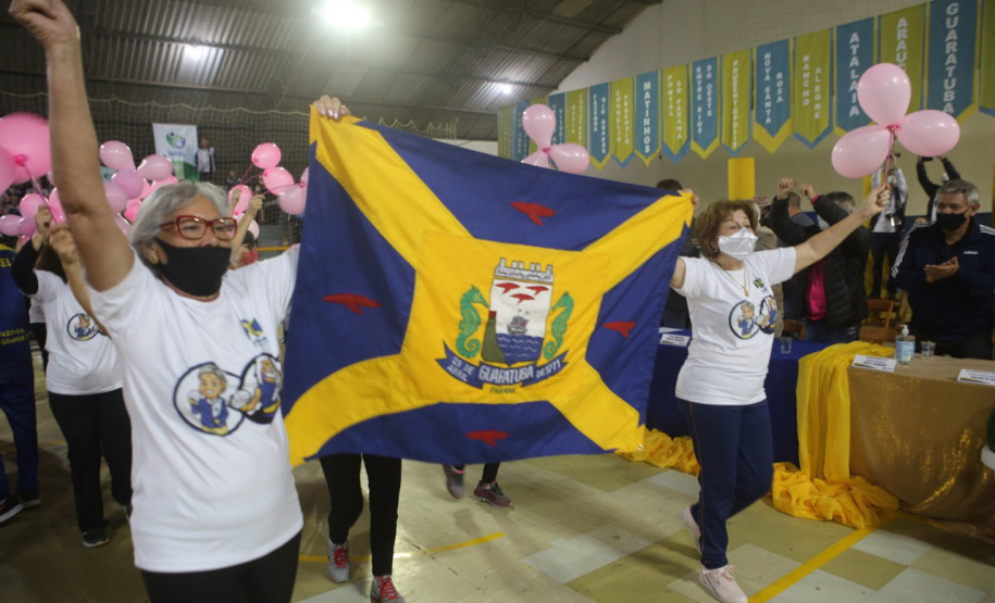 Cerimônia de abertura da 15ª edição dos Jogos de Integração do Idoso (JIIDOS). -  Guaratuba, 18/10/2021 - Foto: Clóvis Santos/ Esporte Paraná