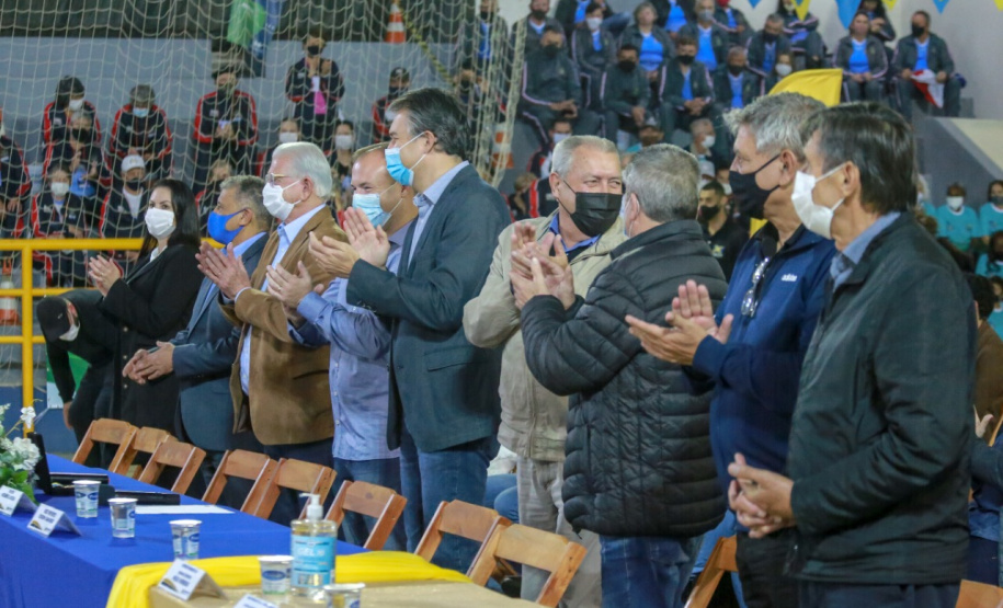 Abertura dos Jogos da Integração do Idoso, em Guaratuba. Foto: Valdelino Pontes/AEN