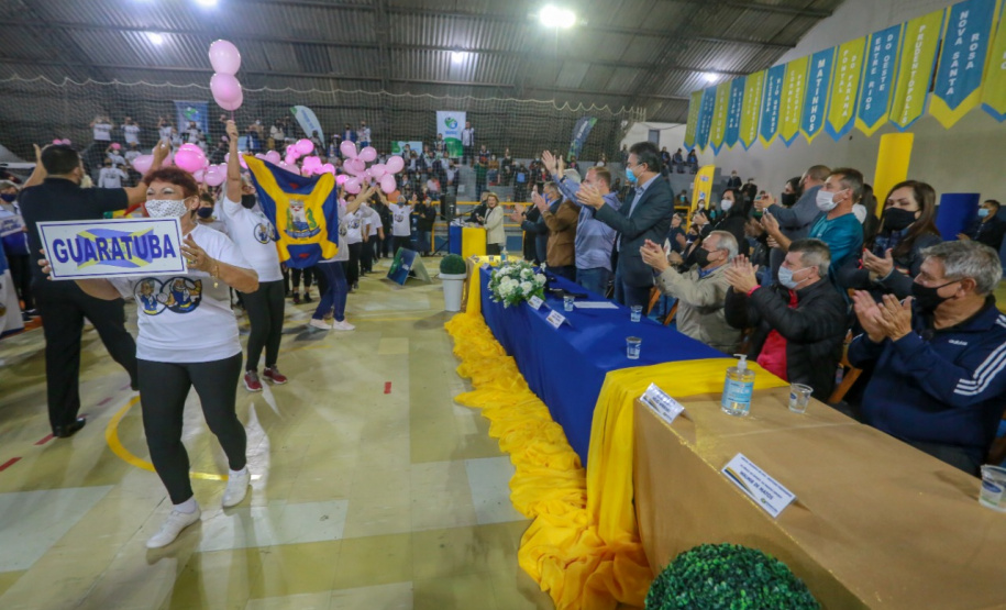 Abertura dos Jogos da Integração do Idoso, em Guaratuba. Foto: Valdelino Pontes/AEN