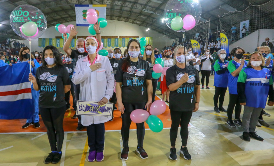Abertura dos Jogos da Integração do Idoso, em Guaratuba. Foto: Valdelino Pontes/AEN