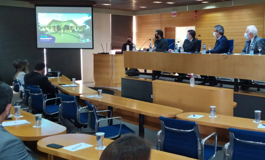 A proposta para efetivação da parceria de concessão do Parque Estadual do Guartelá, em Tibagi, nos Campos Gerais, foi apresentada nesta quarta-feira (20), em Curitiba, no chamado roadshow. O evento é uma apresentação técnica, com diálogo direto entre representantes do Governo do Estado e a iniciativa privada para explanação do projeto de concessão. Foto: SEDEST