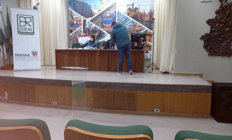 Abertura de envelopes de habilitação da licitação da iluminação da Rodovia João Leopoldo Jacomel (PR-415) - Curitiba, 20/10/2021 - Foto: DER