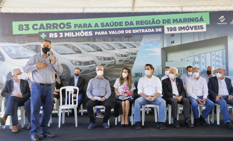 O governador Carlos Massa Ratinho Junior entrega 83 veículos para a Regional de Saúde de Maringá. Gilson Abreu/AEN