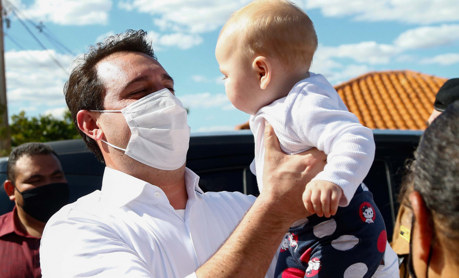 Governador Carlos Massa Ratinho Junior entrega casas em Marumbi. Foto: Jonathan Campos/AEN