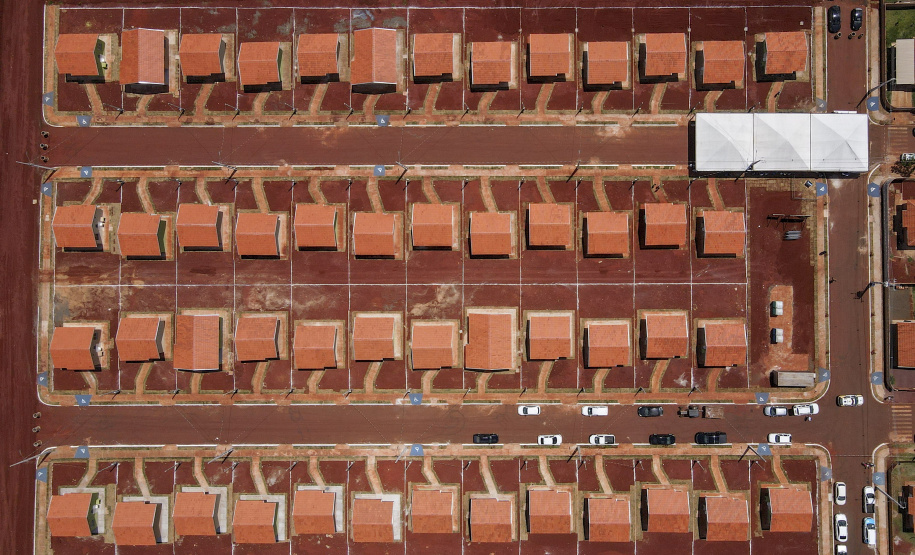 21.10.2021 - Governador Carlos Massa Ratinho Junior entrega de casas em Marumbi. 
Foto Gilson Abreu/AEN