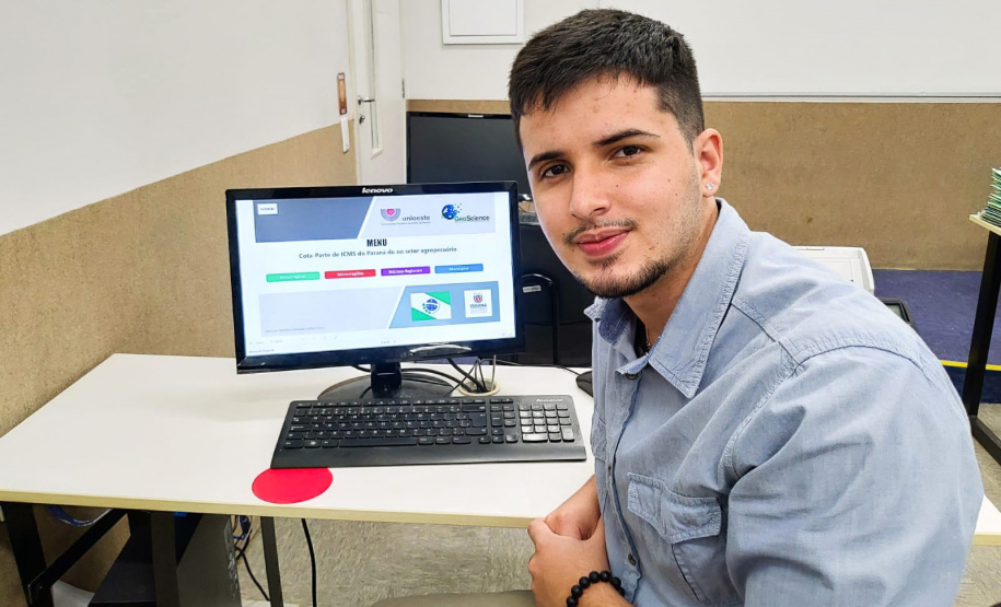 Maximizar as transferências de recursos do Imposto sobre Circulação de Mercadorias e Serviços (ICMS) para os municípios do Paraná com base na produção agropecuária