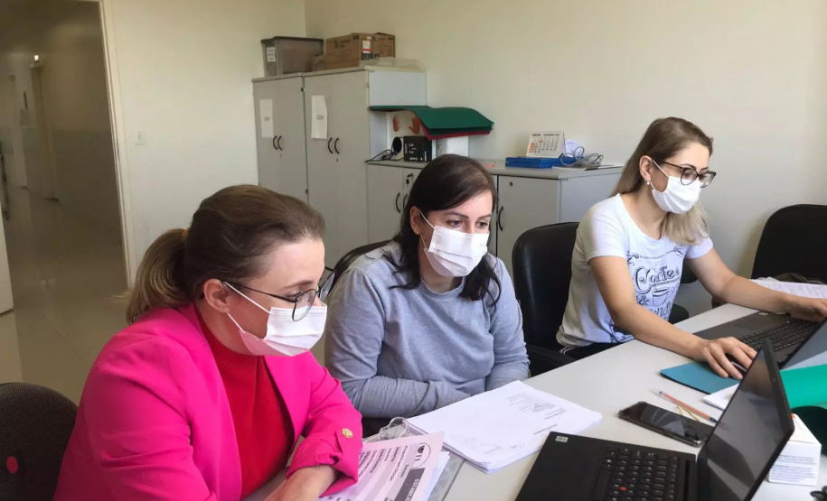 O Hospital Universitário do Oeste do Paraná (Huop) foi selecionado pelo Ministério da Saúde para participar do projeto “Saúde em Nossas Mãos”. O objetivo é estudar medidas que auxiliem na prevenção de infecções, e assim, melhorar a segurança do paciente. - Cascavel, 21/10/2021 - Foto: HUOP