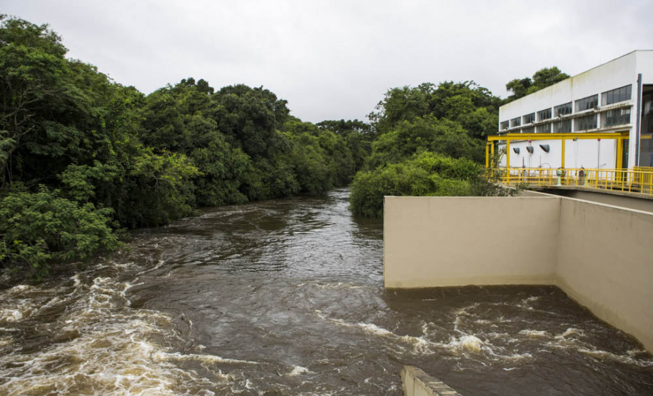 Sanepar lidera grupo de estudo da Bacia do Pitangui, na região de Ponta Grossa -  Foto: Brunno Covello/Arquivo AEN