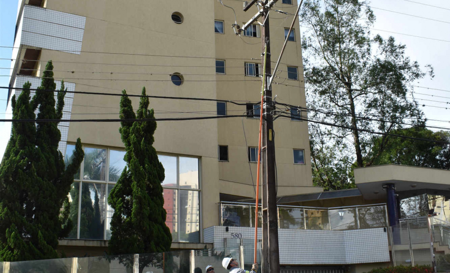 Copel avança na recomposição dos estragos causados pelo temporal. FOTO: Copel