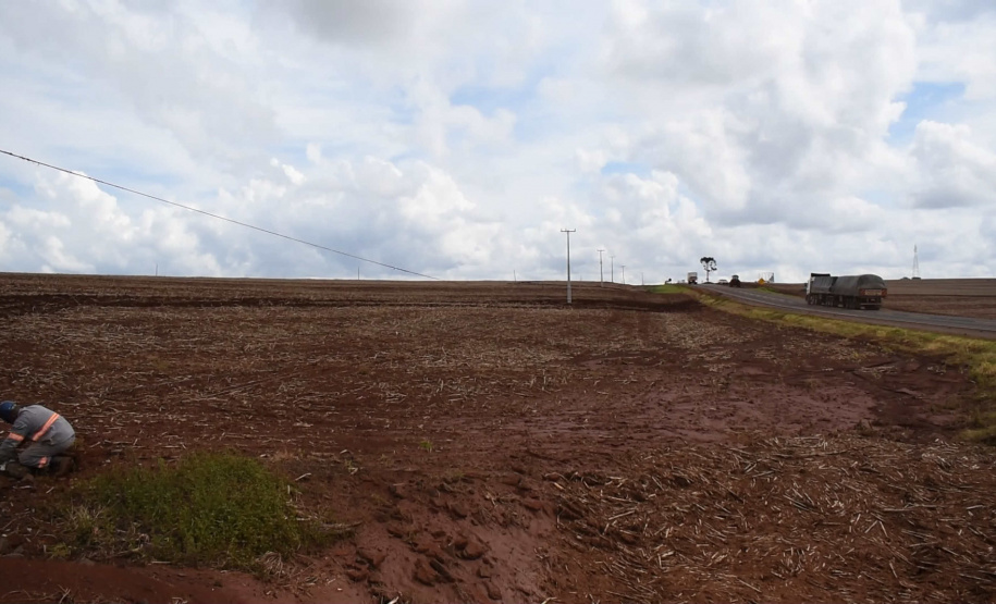 Copel avança na recomposição dos estragos causados pelo temporal. FOTO: Copel