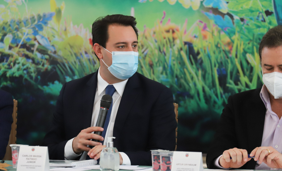 ESG Boticario O governador Carlos Massa Ratinho Junior e o vice-presidente do Conselho do Grupo Boticário, Artur Grynbaum, apresentam nesta segunda-feira (25) o primeiro comitê ESG público-privado do Brasil. - 25/10/2021 - Foto: Geraldo Bubniak/AEN