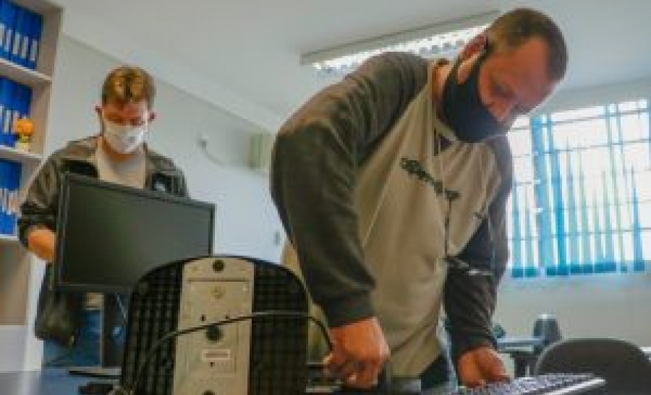 A Universidade Estadual de Ponta Grossa (UEPG) adquiriu equipamentos de informática para suprir a demanda de setores e áreas administrativas. - Ponta Grossa, 25/10/2021 - Foto: Jéssica Natal/UEPG