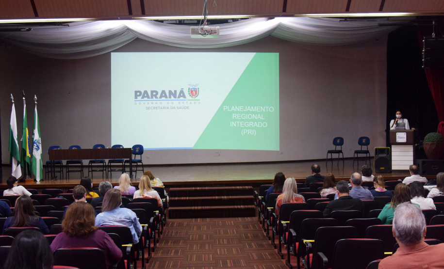 A Secretaria de Estado da Saúde retomou a discussão do Planejamento Regional Integrado (PRI), iniciando a segunda etapa do projeto na Macrorregião Oeste nesta segunda-feira (25), em Foz do Iguaçu.. Foto: Américo Antonio/SESA
