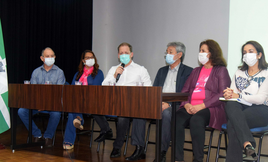 A Secretaria de Estado da Saúde retomou a discussão do Planejamento Regional Integrado (PRI), iniciando a segunda etapa do projeto na Macrorregião Oeste nesta segunda-feira (25), em Foz do Iguaçu.. Foto: Américo Antonio/SESA