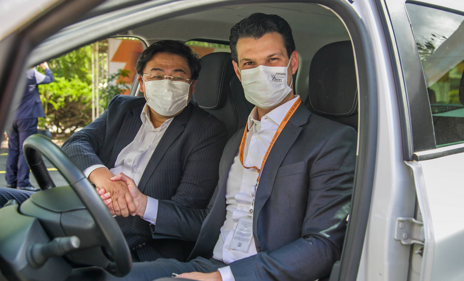 A Companhia Paranaense de Energia lançou na tarde desta segunda-feira (25/10) o programa Carsharing Copel, de compartilhamento de carros elétricos e locação de curta duração, em parceria com a Renault do Brasil.  -  Curitiba, 25/10/2021 -  Foto: Copel