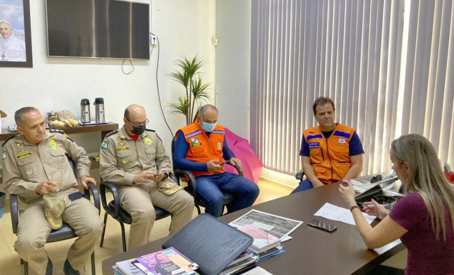 O secretário Nacional de Proteção e Defesa Civil, Alexandre Lucas Alves, chegou ao Paraná na manhã desta terça-feira (26) para visitar os municípios mais afetados pelas tempestades do último final de semana no Estado. Foto: Defesa Civil