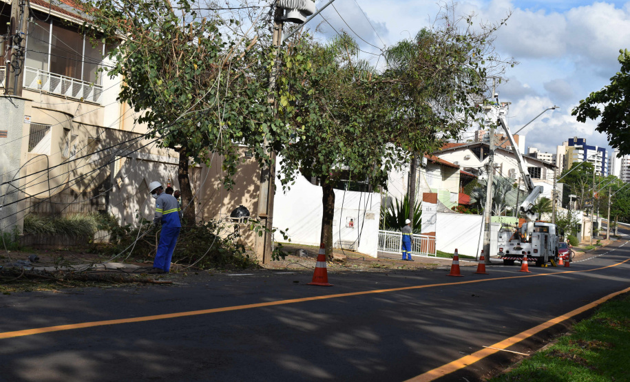 Secretário nacional de Defesa Civil percorre municípios do Paraná mais afetados por temporal. Foto: Copel