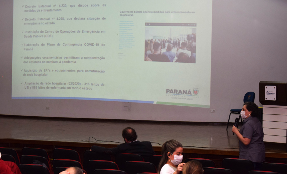 As ações para o pós-pandemia da Covid-19 devem ser prioridade no processo de reorganização do Planejamento Regional Integrado (PRI) da área da saúde no Paraná. A afirmação foi feita pelo secretário estadual da Saúde, Beto Preto, durante evento para discutir o PRI com Regionais e municípios da Macrorregião Oeste, realizado em Foz do Iguaçu, nesta terça-feira (26). - Foz do Iguaçu, 26/10/2021 - Foto: Américo Antonio/SESA