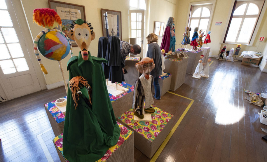 Teatro de Bonecos Dadá ganha exposição no Museu da Imagem e do Som do Paraná. Foto: Kraw Penas/SECC