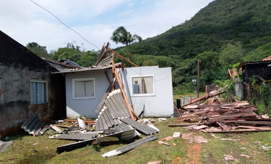 Paraná oferece moratória e acesso a crédito para municípios afetados pelo temporal. Foto: Defesa Civil