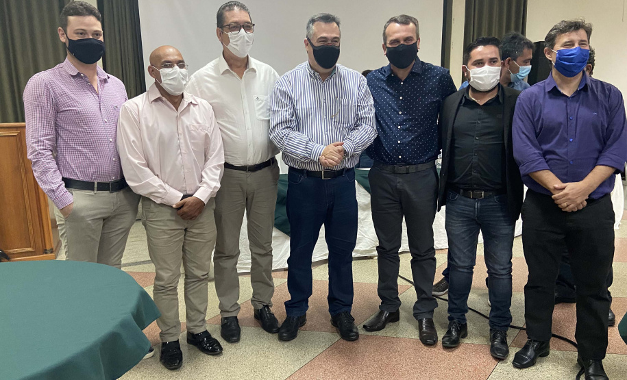 O secretário de Estado da Saúde, Beto Preto, destacou a parceria do Governo do Estado com os municípios, principalmente no enfrentamento à Covid-19, em reunião realizada nesta quarta-feira (27) com a Associação dos Municípios dos Campos Gerais (AMCG) em Arapoti. -  Curitibs, 27/10/2021 - Foto: Andressa Desyreé/SESA