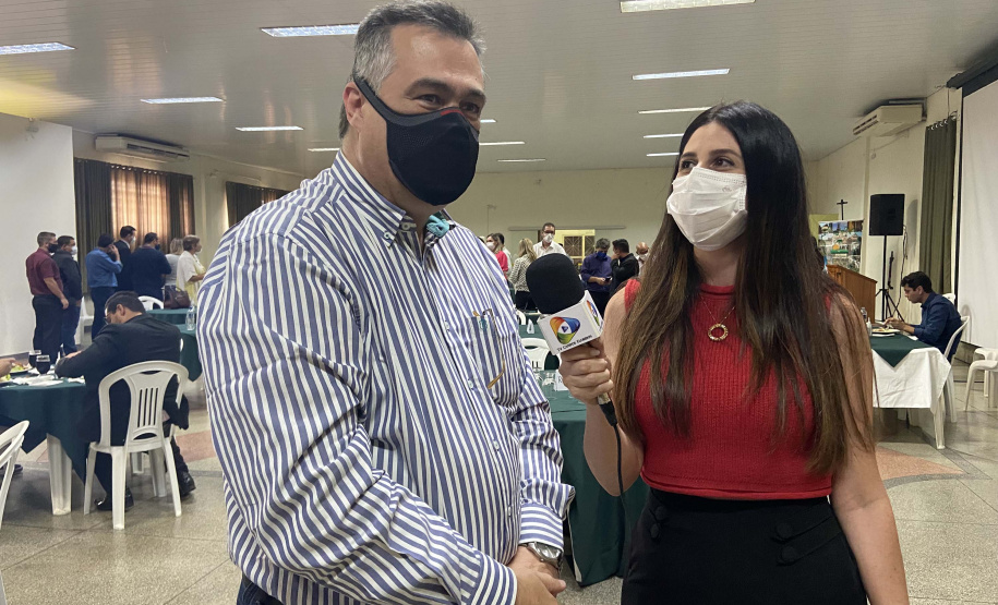 O secretário de Estado da Saúde, Beto Preto, destacou a parceria do Governo do Estado com os municípios, principalmente no enfrentamento à Covid-19, em reunião realizada nesta quarta-feira (27) com a Associação dos Municípios dos Campos Gerais (AMCG) em Arapoti. -  Curitibs, 27/10/2021 - Foto: Andressa Desyreé/SESA