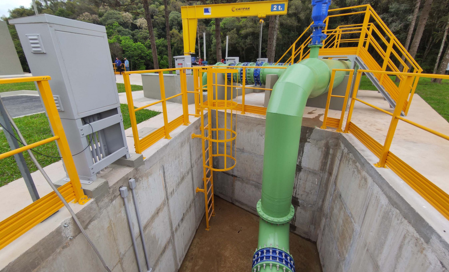 O governador Carlos Massa Ratinho Junior inaugurou nesta quinta-feira (28) a obra de transposição do rio Capivari para a Bacia do Iraí, em Colombo, na região metropolitana de Curitiba. Foto: Jonathan Campos/AEN